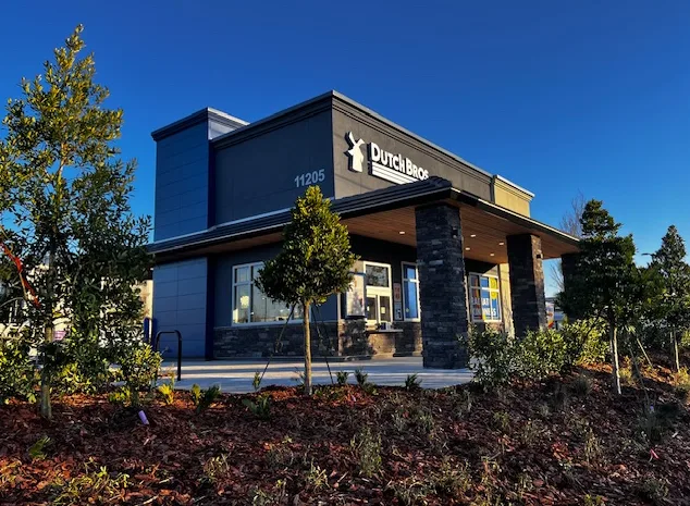 Number of Dutch Bros Coffee Locations in the USA in 2025: How the Brand Is Expanding Across the Nation